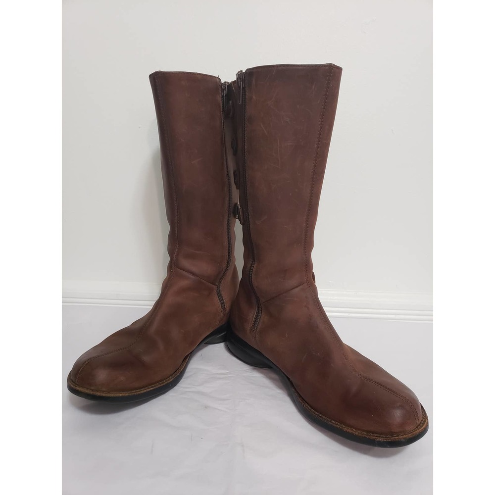 < Merrell > Women Boots, Size 6